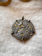 Load image into Gallery viewer, Full moon pendant and chain
