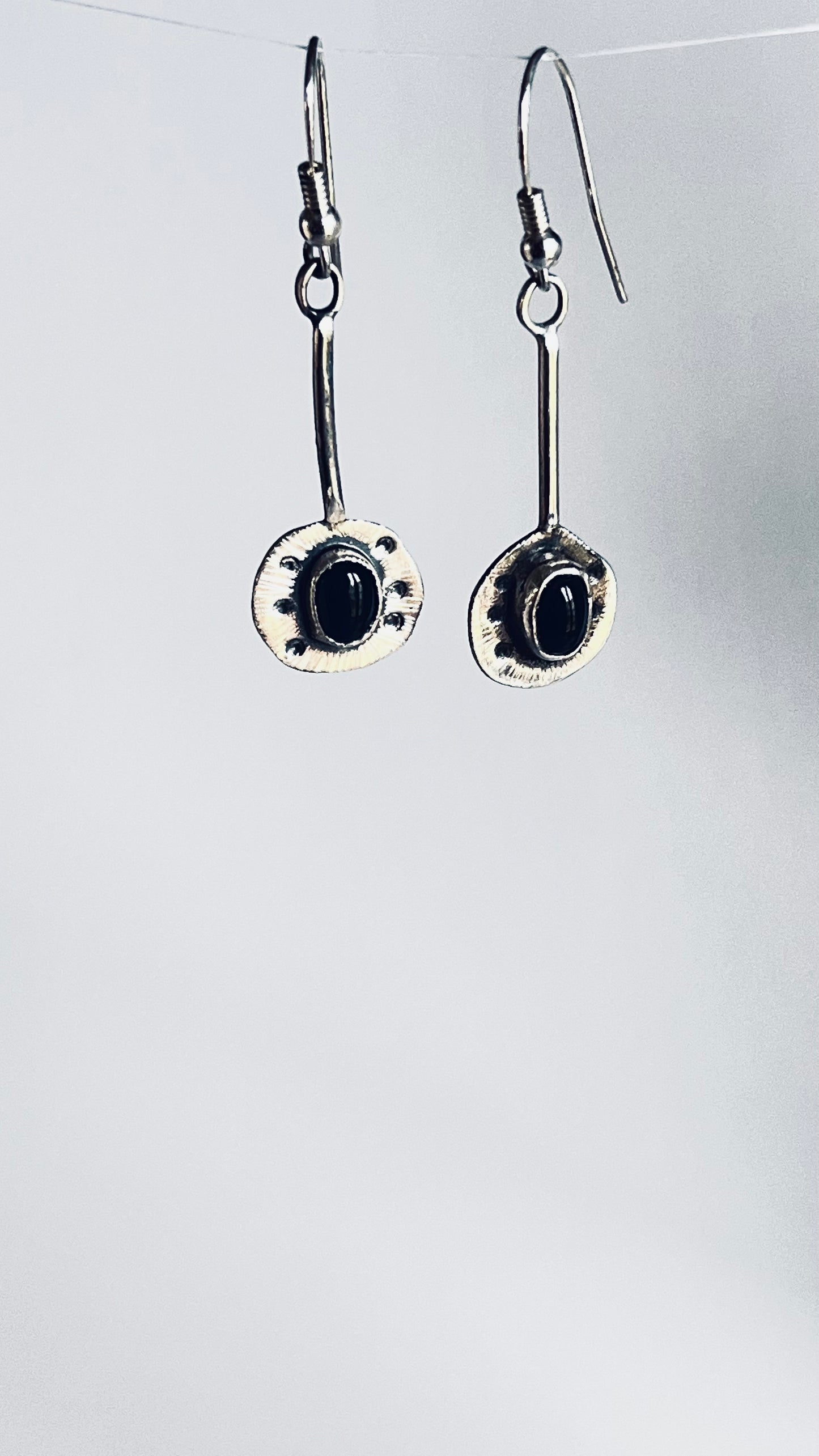 Small round Onyx earrings