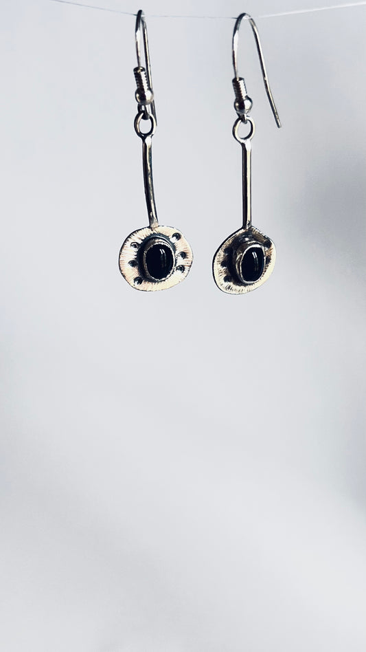 Small round Onyx earrings