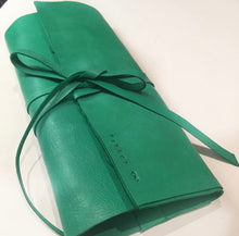 Load image into Gallery viewer, Jewelry travel purse
