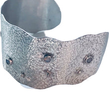 Load image into Gallery viewer, Opal Stone Cuff
