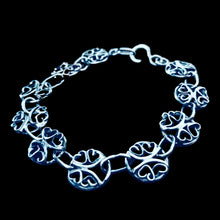 Load image into Gallery viewer, Butterfly Link Bracelet
