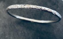 Load image into Gallery viewer, Sterling silver solid Bangle
